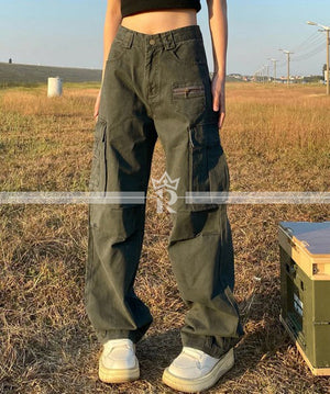 Women's Solid Color Cargo Pant